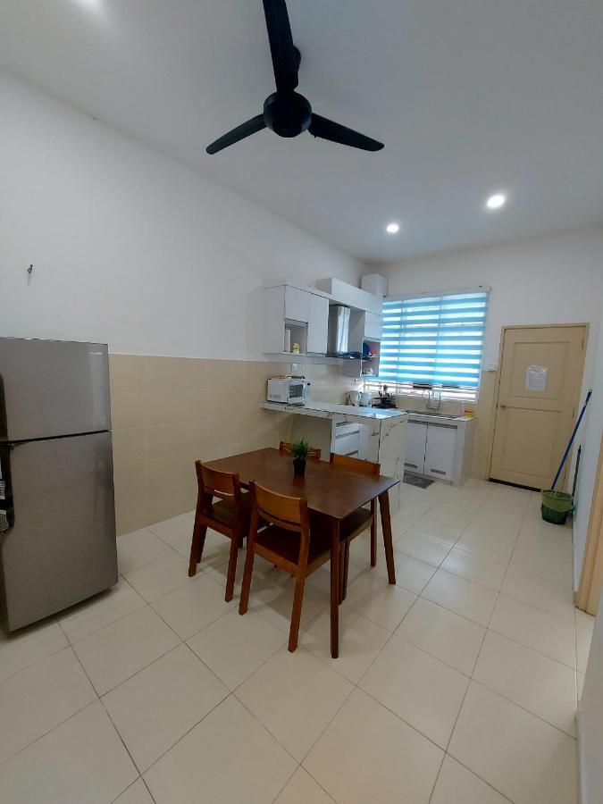 M2H Homestay Kuantan Exterior foto